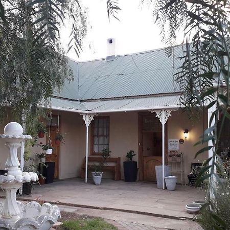Calvinia Guesthouse מראה חיצוני תמונה