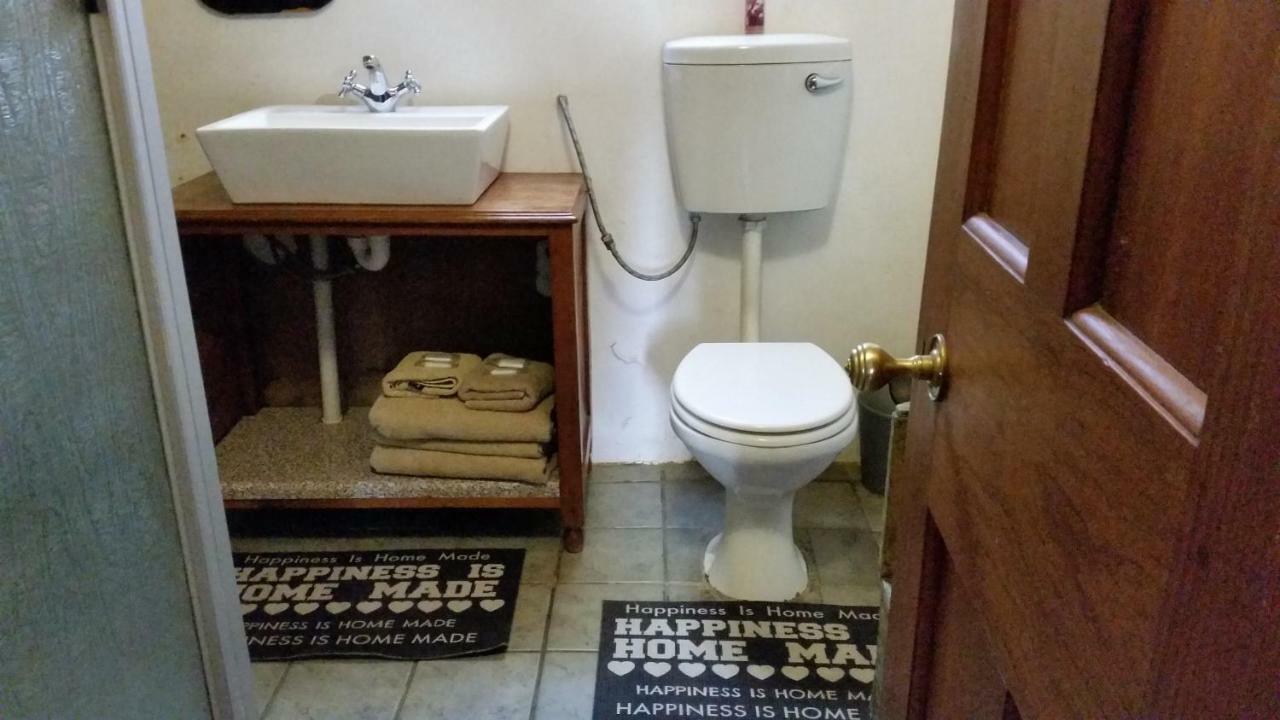 Calvinia Guesthouse מראה חיצוני תמונה