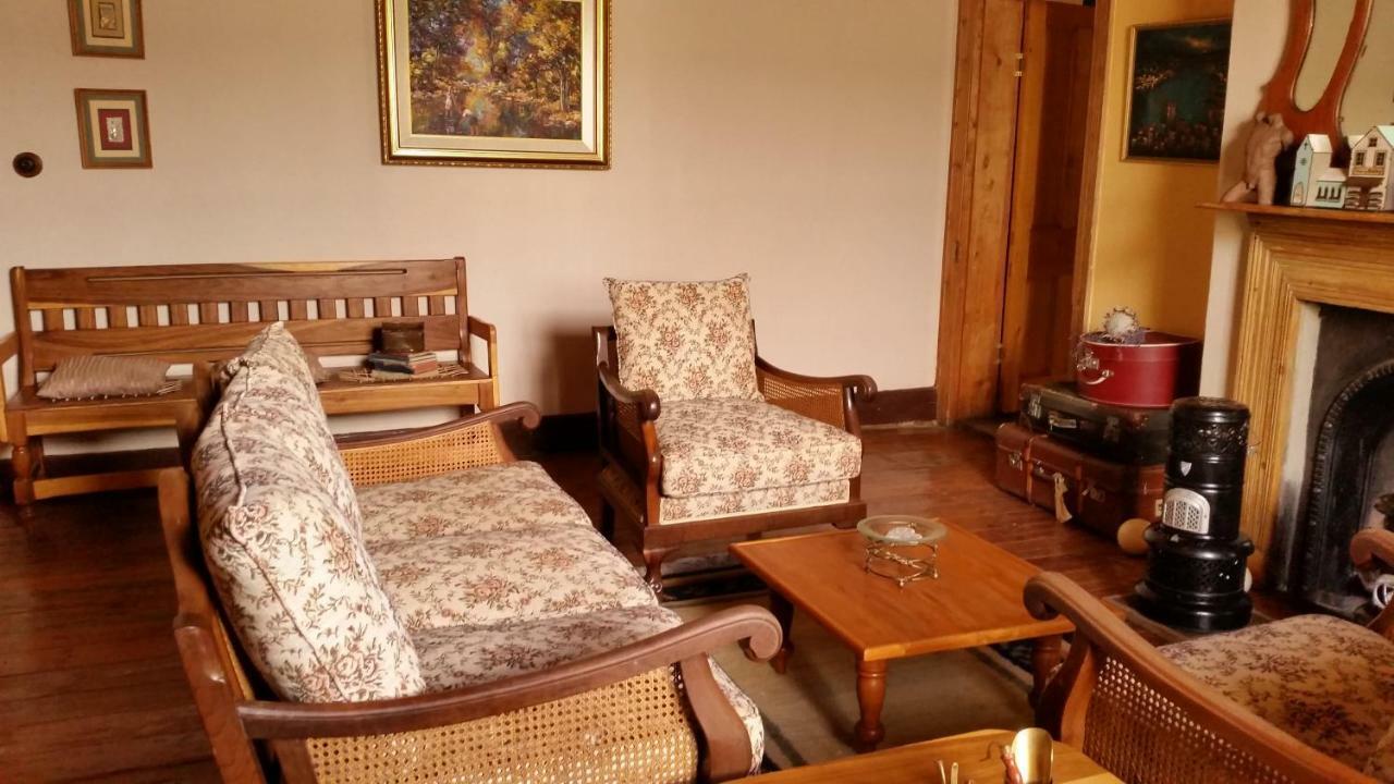 Calvinia Guesthouse מראה חיצוני תמונה