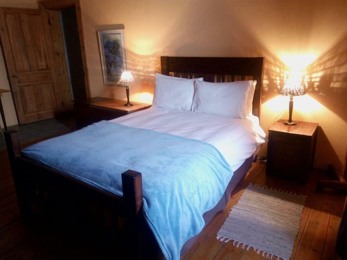 Calvinia Guesthouse מראה חיצוני תמונה