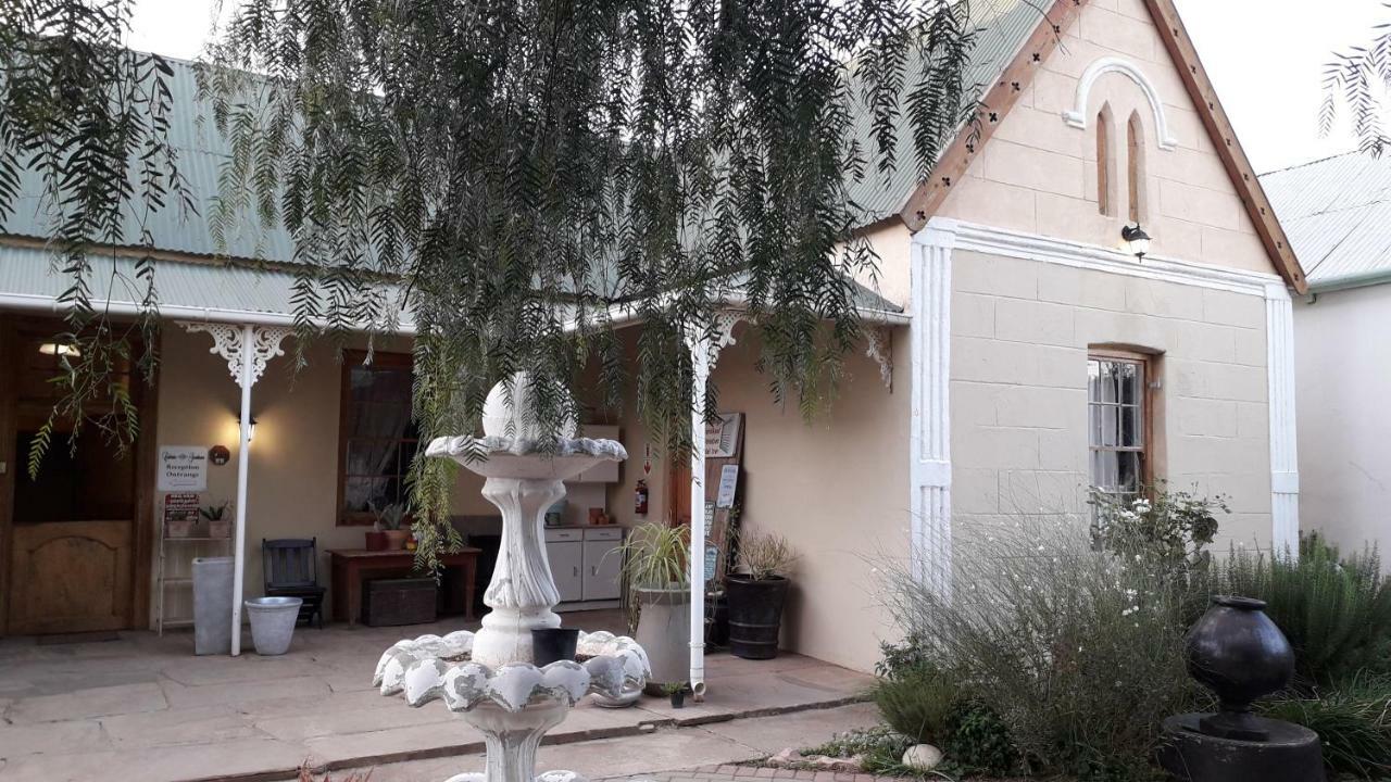 Calvinia Guesthouse מראה חיצוני תמונה